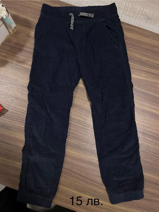 Детска ризка ,блузка и 2бр.дънки,размер 122 см.и други