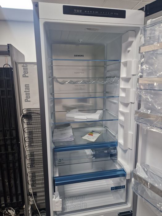 Хладилник с фризер Siemens IQ500 A+++