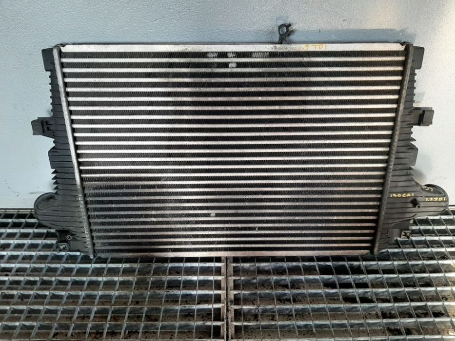 radiator intercooler 1.9 jtd  alfa romeo 159 50507299
