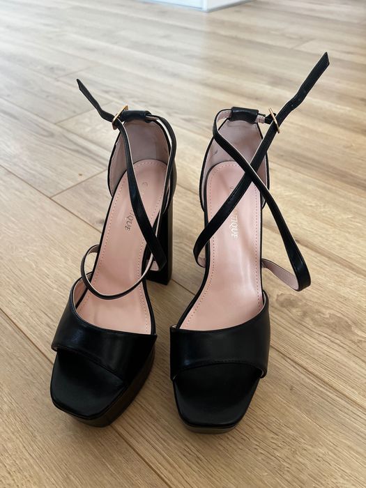 Дамски обувки размер 38