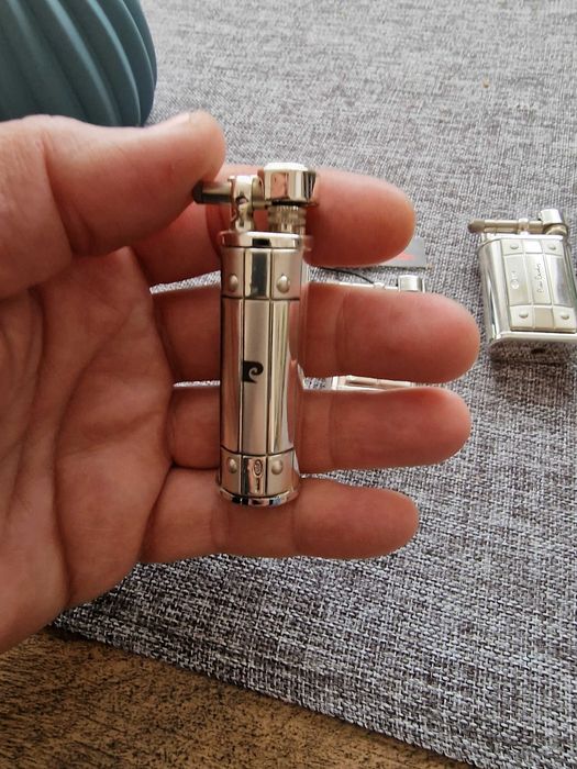 Колекционерски запалки и писалка