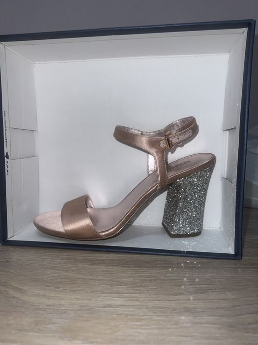 Обувки с висок ток Michael Kors
