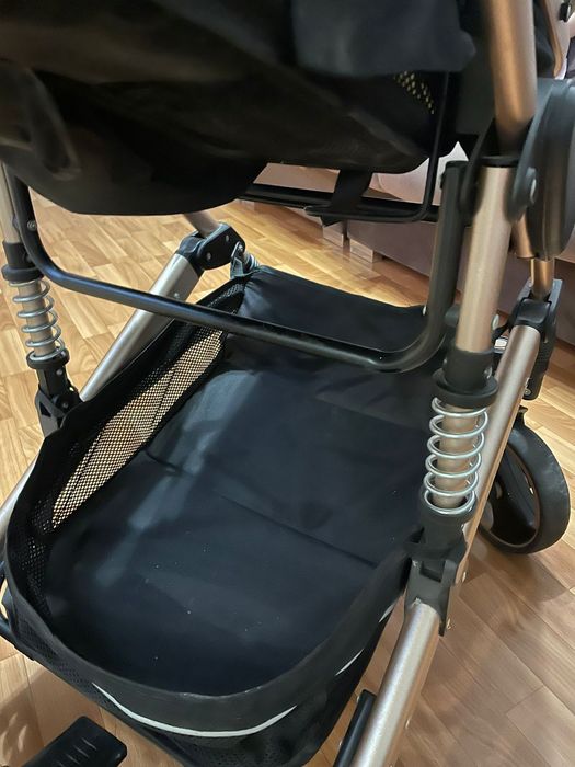 Продам коляску в хорошем состоянии.