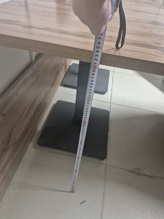 Кресло, столик, стулья