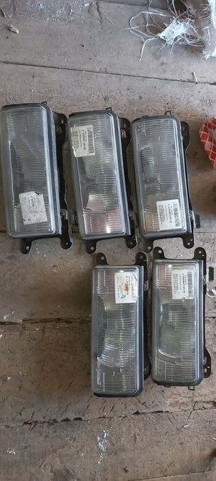 Продам фары на мазду 626