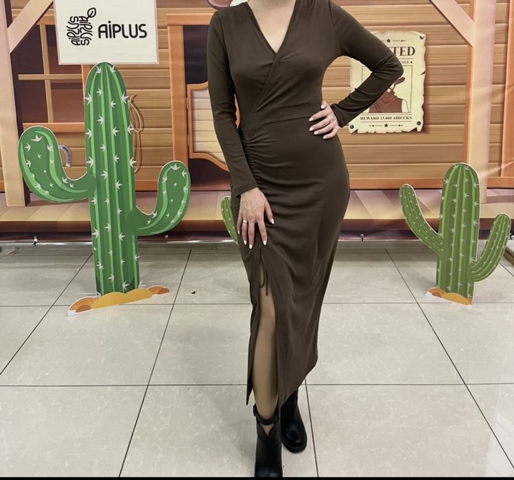 Продаю платья.