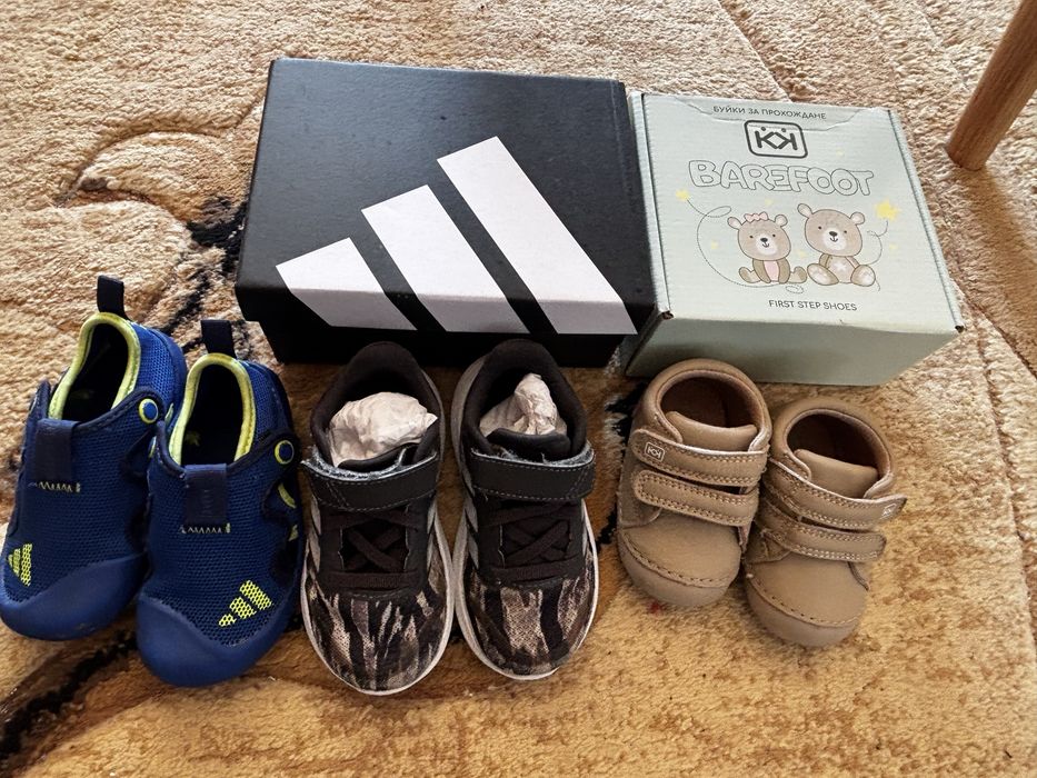 Обувки и сандали за дете