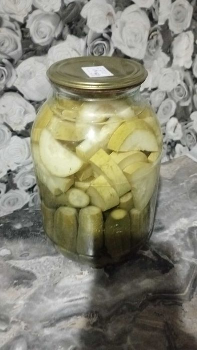 Продам солёные помидоры