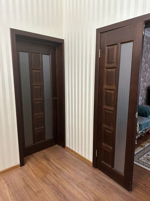 Продаю бу межкомнатные дверей