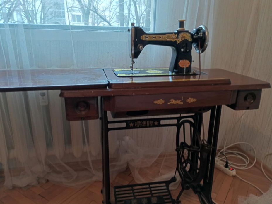 Ретро шевна машина, китайска