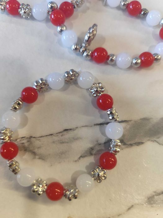 Мартеници- ластични