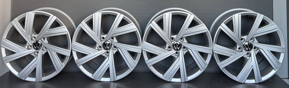 Оригинални джанти  VW  GOLF MK8 5х112 18цола.