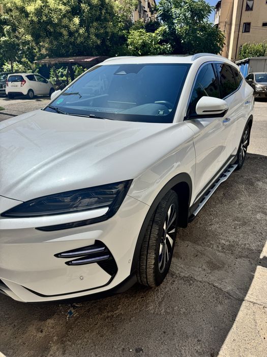 BYD Song Plus Champion 605 Honor