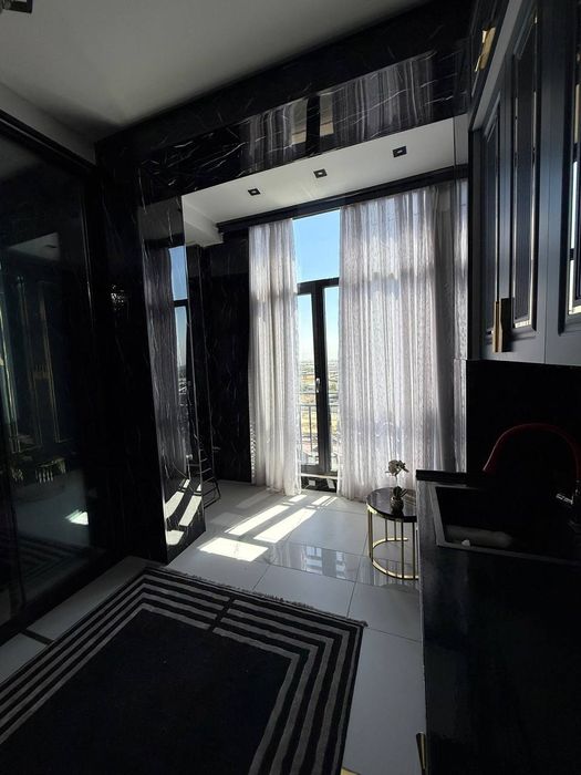 Продается квартира Дуплекс в Яккасарайском районе Шотта Руставели 3*4к