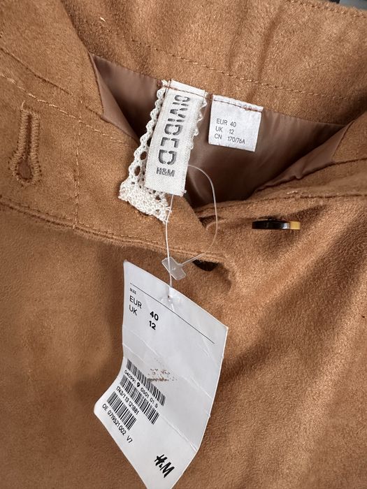 Vând fusta H&M imitatie piele intoarsa