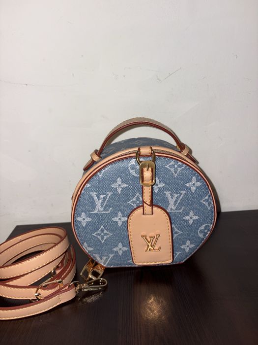 Малка чанта Louis Vuitton