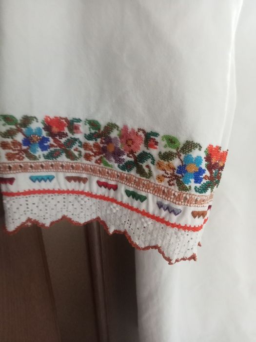 Vând ie, cămașă tradițională tipică Valea Someșului Mare