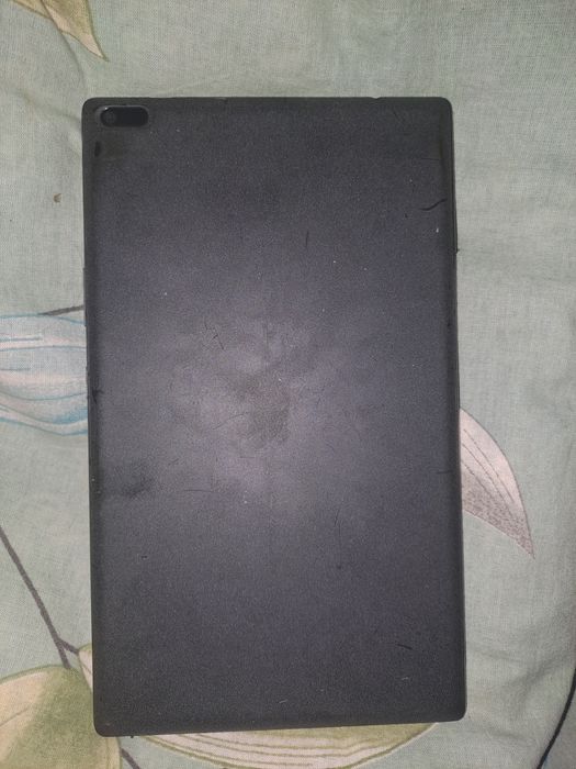 Планшет: Lenovo Tab 4 (TB-8504X)