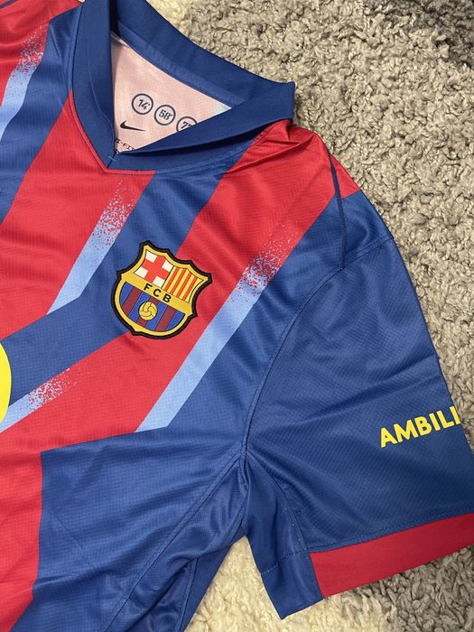 Tricou Barcelona El Clasico Special