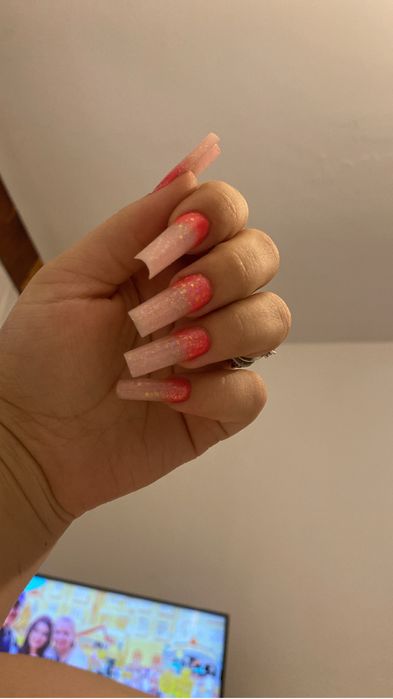 Manichiură elegantă