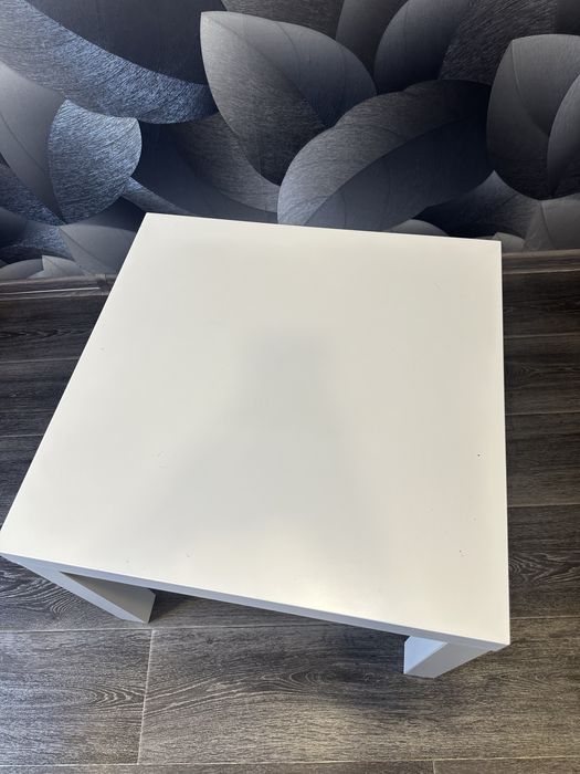 Продам журнальный столик