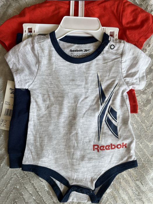 Сет от три части на Reebok