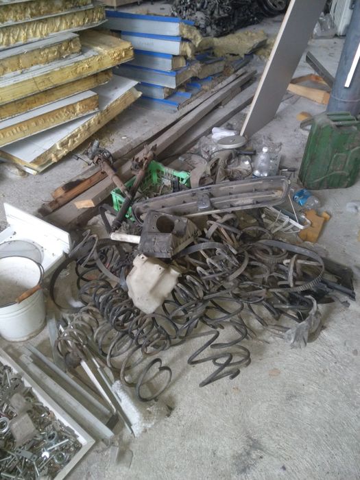 Продам запчасти на Субару