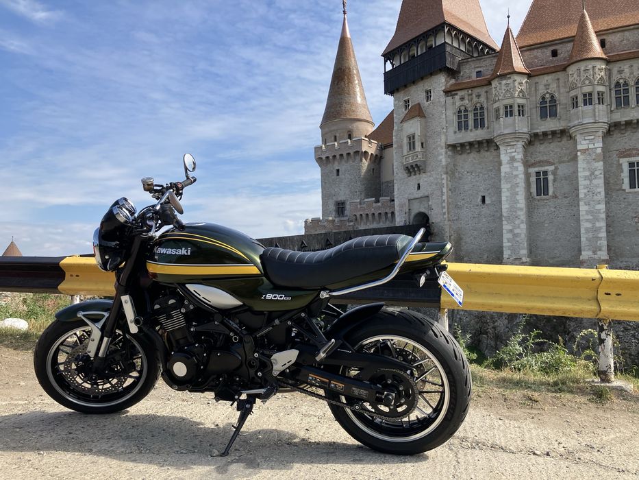 Kawasaki Z900RS