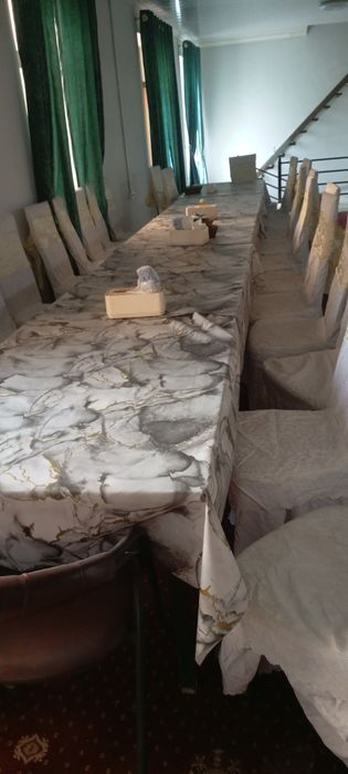 Стол, стуллар.сотилади