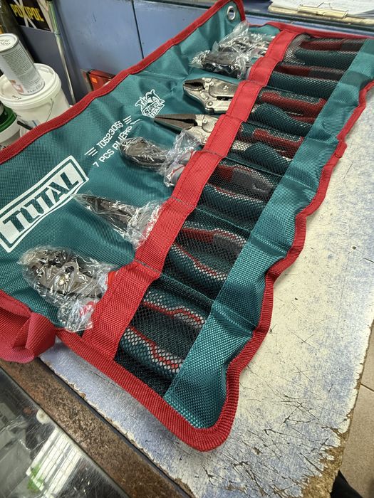 Комплект клещи Total 7 части