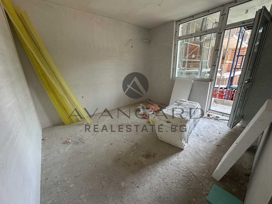 Продава се Двустаен апартамент в Пловдив, Кючук Париж - 79 кв.м за 705 €/кв.м - Снимка #2