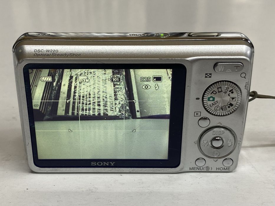Aparat foto Sony CyberShot DSC W 220