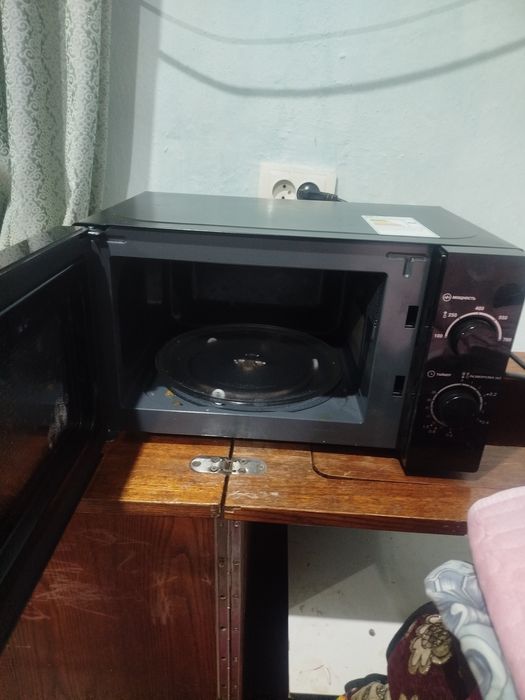 Mikravolnovka hali yangi