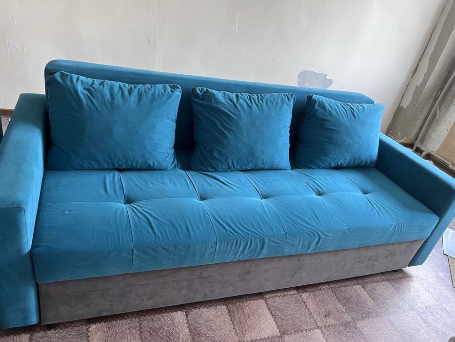 Продам диван и кресло