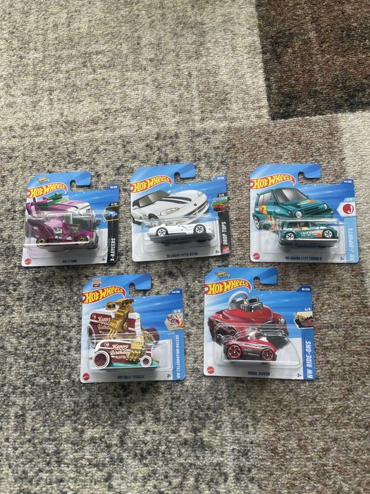 Hot wheels колички