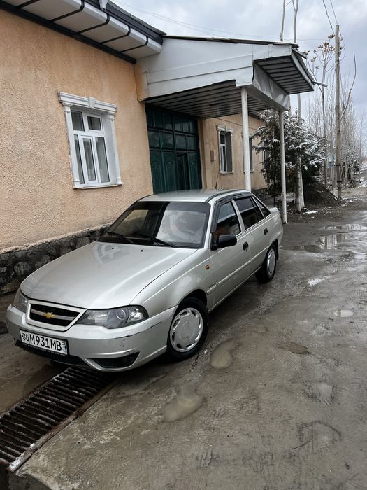 Nexia 2 srochna ideal holatda