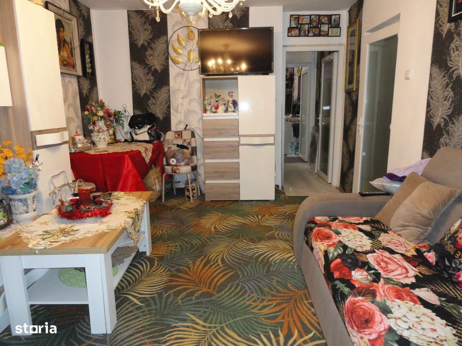 Apartament 2 camere parter inalt, Micalaca - Miorita, 65 mp, termoteca