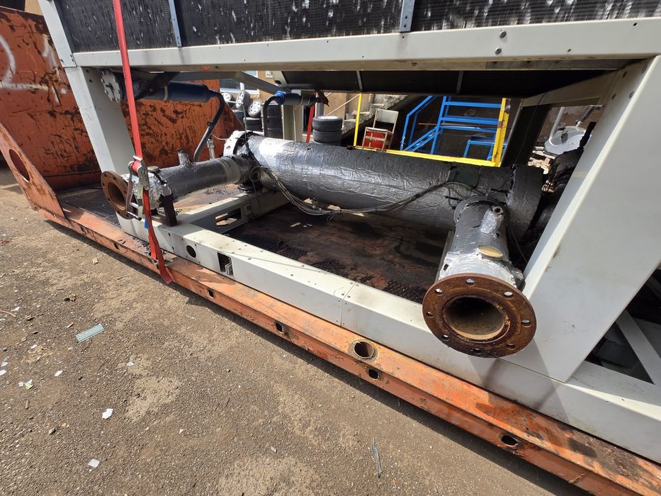 Продавам ЧИЛЪР{ винтов компресор}McQuay (DAIKIN)