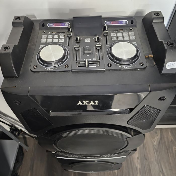 Amanet F28: Boxă Akai DJ-S5H (P)