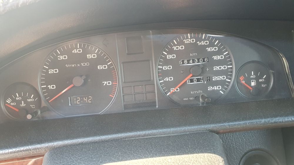 Продам ауди  100