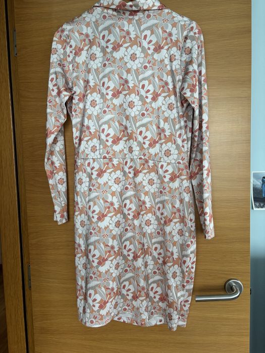 Rochie cu maneci lungi