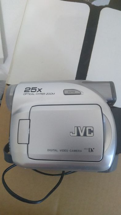 Продам видекамеру