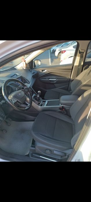 Ford Kuga Trend 1.5 Tdci 4x2 PRET 10.000€