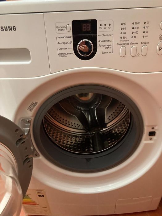 Продаю стиральную машинку автомат