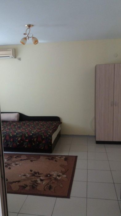 Дава се под наем Едностаен апартамент в Бургас, Меден рудник - зона А - 38 кв.м за 199.41 € - Снимка #3