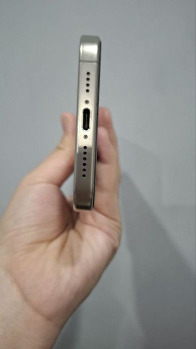Iphone 15 pro max,srochna