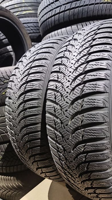 2броя зимни гуми 175/65/14 Kumho 
dot23
7.6mm