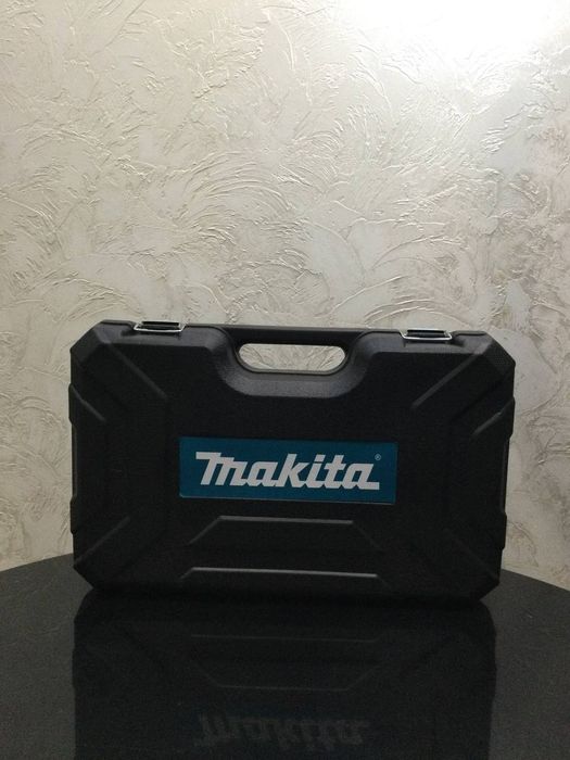 Перфоратор Новый Makita