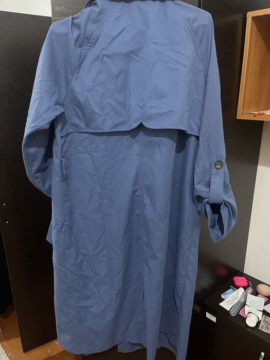 продаю Тренч, плащ