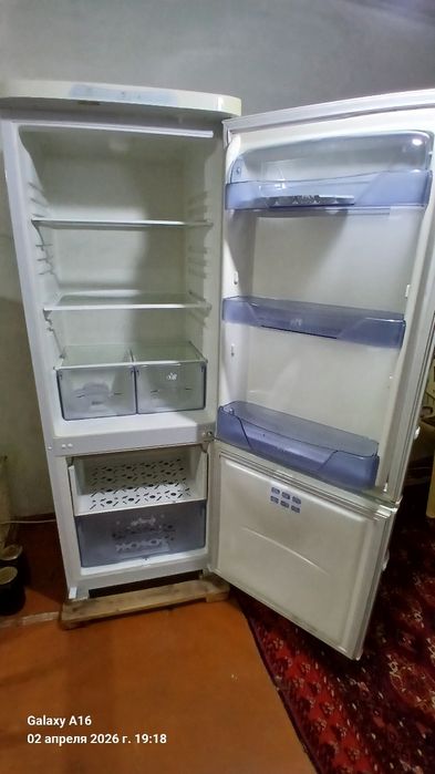 Холодильник сатылады